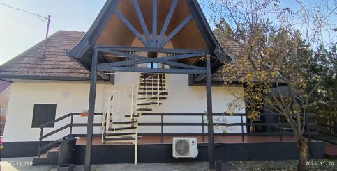 Kakukkfészek Apartmanok12