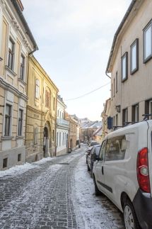 City Royal Studio Apartman1