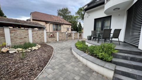 Modern Loft Apartment Urban Calm 31