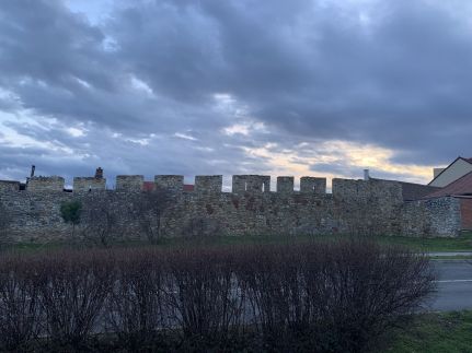 Wellness Panzió a Várfalnál3