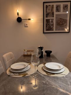 T15 Town Center Loft Apartment 12