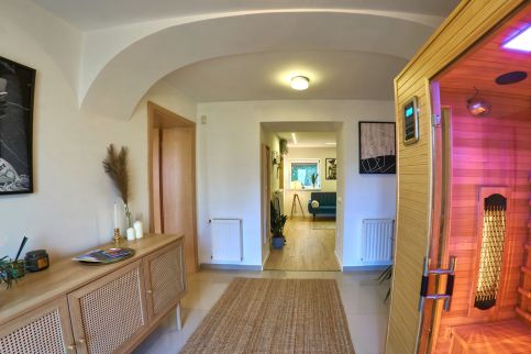 Volt Egyszer Egy Apartman5