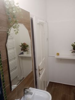 Zöld Küllő Pezsgőfürdős Vendégház13