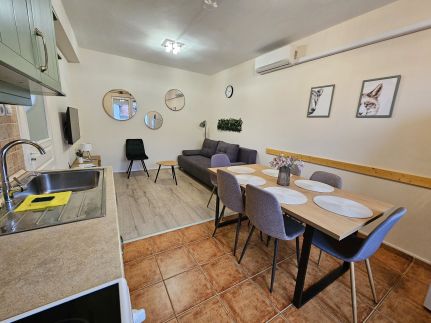 Zoli Kölcsey Apartman7