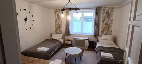 Abádi Pagony Vendégház12