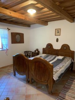 Kapolcsi Kecskekő31
