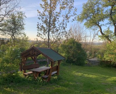 Kapolcsi Kecskekő30