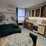 Tiszti Szálló Apartman