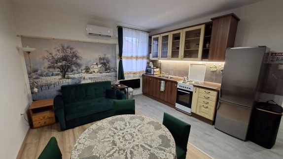 Tiszti Szálló Apartman
