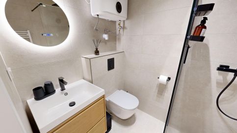 White Lotus Apartman11