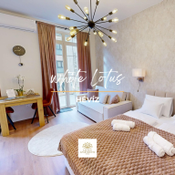 White Lotus Apartman