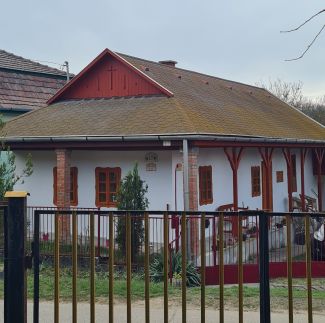 Napsugár Vendégház64