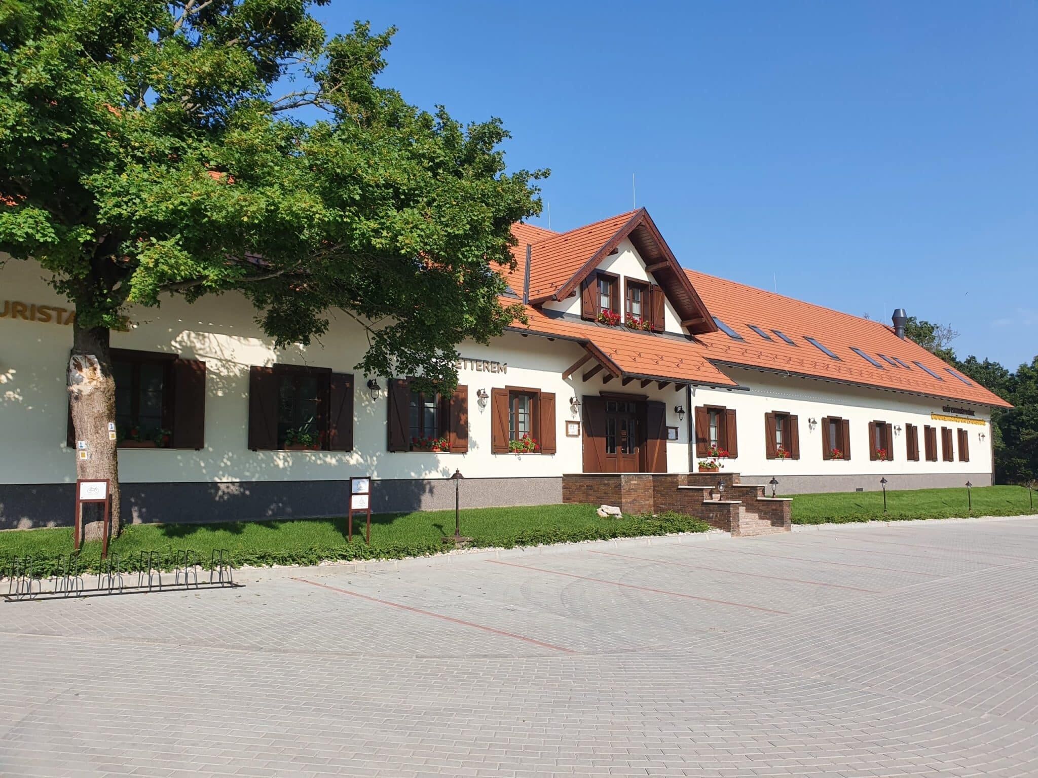 Esterházy Fogadó – Gánt