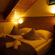 Pilis kapuja 65 Apartman