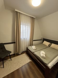 Körösparton Apartman