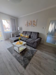 László Apartman1