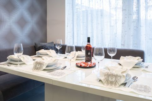 Allure Luxury Home19