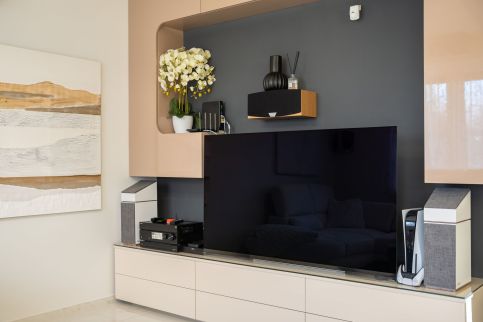 Allure Luxury Home24