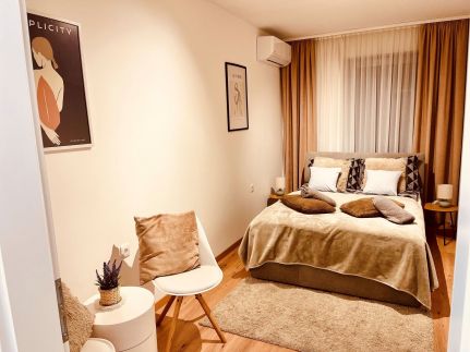 Capri Belvárosi apartman kerttel13