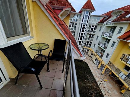 Auróra Apartman Club MenDan25