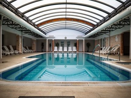 Auróra Apartman Club MenDan5