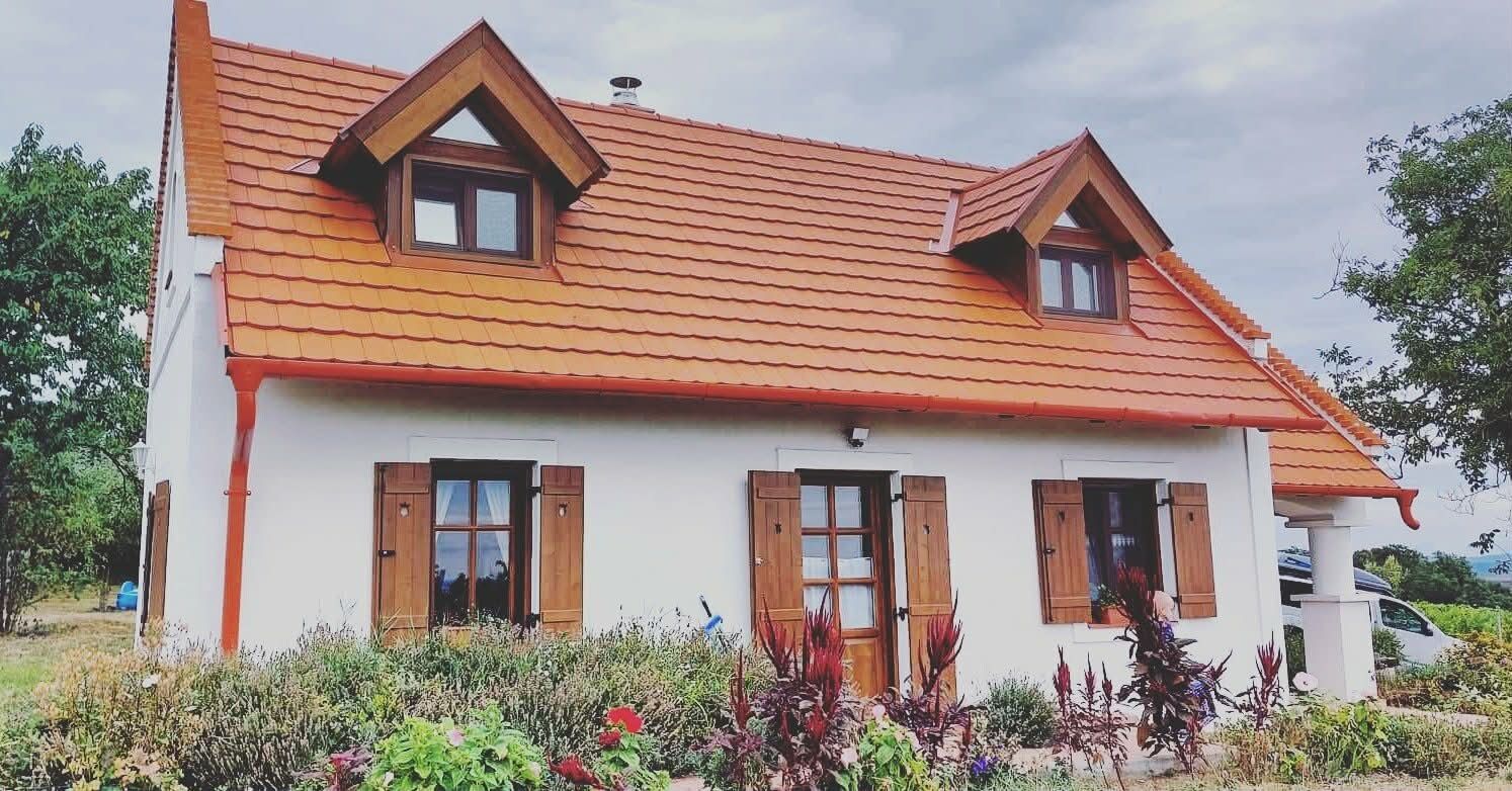 Casa Beata – Lesencetomaj
