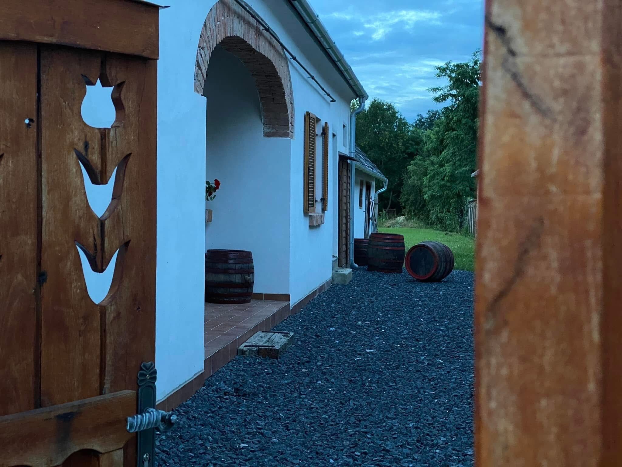 Antik Porta – Szakony fotó 3
