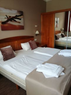 Zalakarosaros Residence Family resort &9