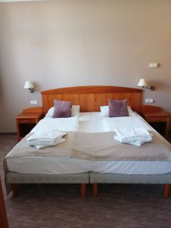 Zalakarosaros Residence Family resort &