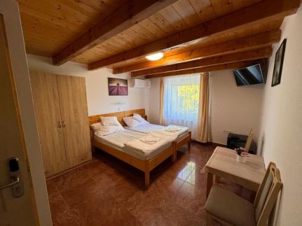 Fürdő Panzió Karcag