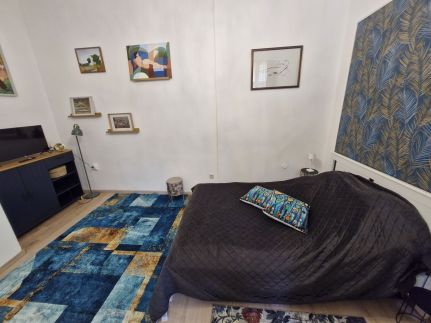 Buy the Wall Apartman3