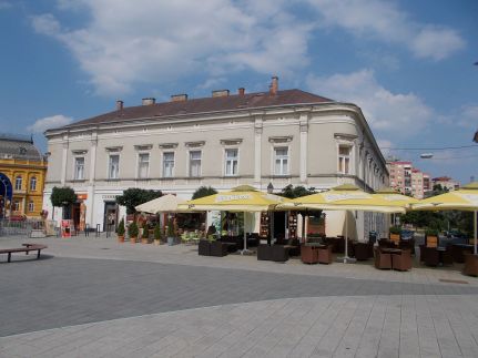 Buy the Wall Apartman