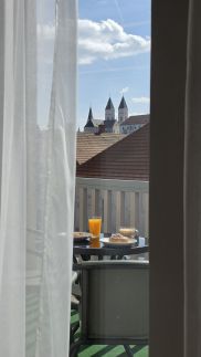 Leo Apartman27