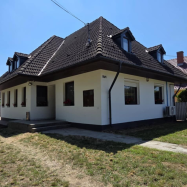 Családfa Vendégház