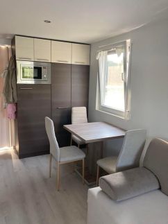 Vizipók Úszóház13