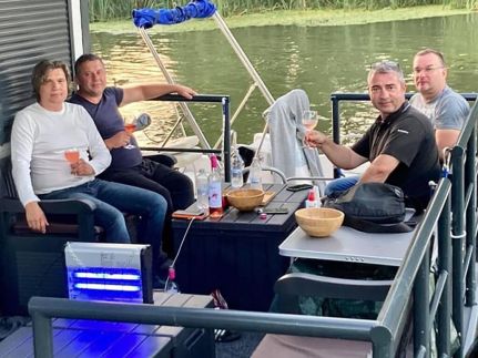 Vizipók Úszóház16