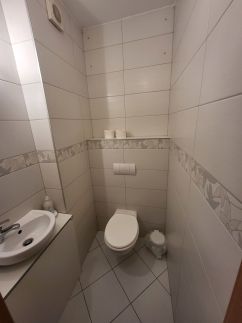 Soluna- Sunny Downtown Apartment16