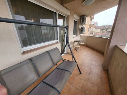 Soluna- Sunny Downtown Apartment20