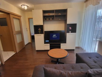 Soluna- Sunny Downtown Apartment3