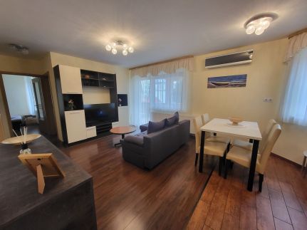 Soluna- Sunny Downtown Apartment4