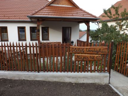 Héhely Vendégház1