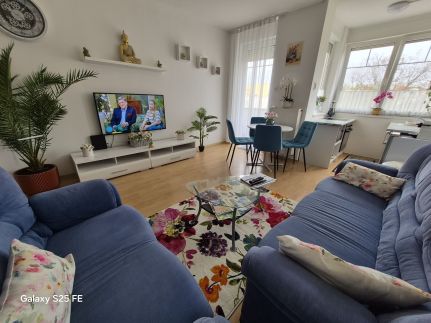 Zafir Luxory Aparman