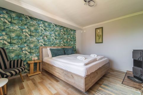 Comfort House w AC by NW19