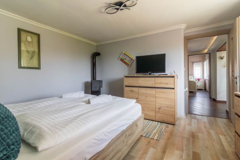 Comfort House w AC by NW22
