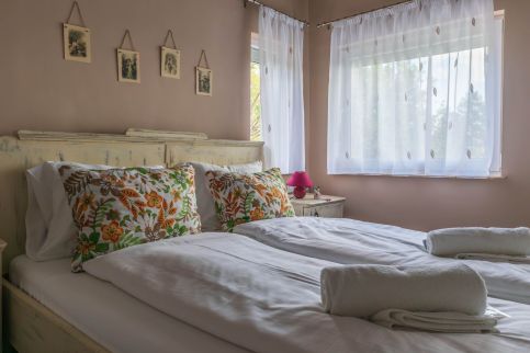 Comfort House w AC by NW34