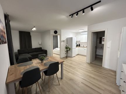 Diófás Apartman Töreki1
