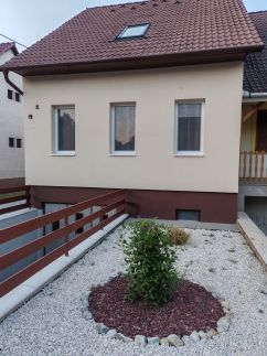 Hétfenyő Vendégház