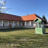 Tornácos Vendégház