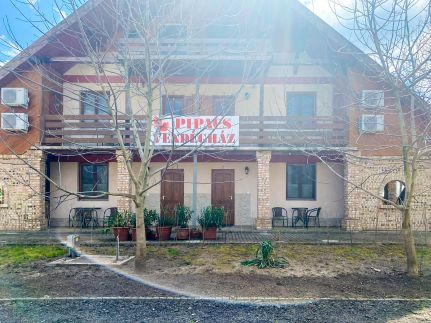 Pipacs Vendégház és Kemping14