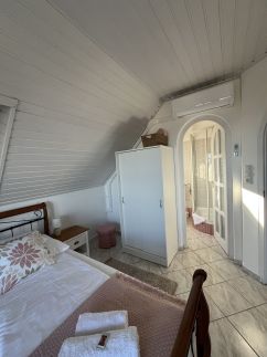 Herczeg Villa15